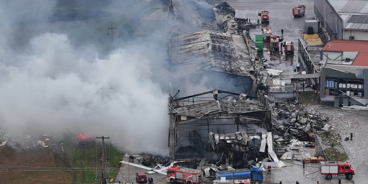ΒΙΟΛΑΝΤΑ: Καταγγελία ότι κάλεσαν εργάτριες να βοηθήσουν στην καθαριότητα (βίντεο)