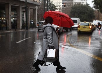 Σε εξέλιξη η κακοκαιρία στο μεγαλύτερο μέρος της χώρας – Τι προβλέπεται για τις επόμενες ώρες