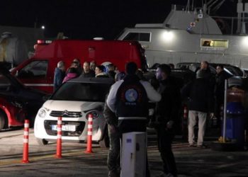 Χίος: Φιλότιμο αντί σχεδίου καταγγέλλουν οι γιατροί του νοσοκομείου (βίντεο)